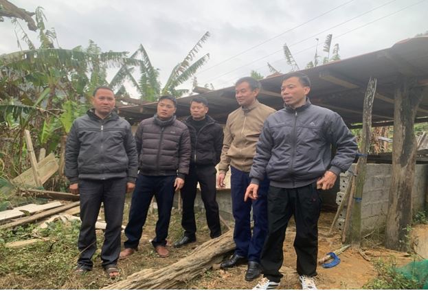 Hội Nông dân huyện Bắc Yên  kiểm tra công tác phòng chống rét cho đàn gia súc