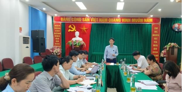 Trưởng Ban Dân vận Tỉnh ủy Sơn La làm việc với Đảng đoàn Hội Nông dân tỉnh