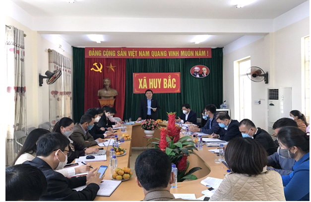 Ban đại diện Hội đồng quản trị Ngân hàng Chính sách xã hội tỉnh kiểm tra, giám sát tại huyện Phù Yên